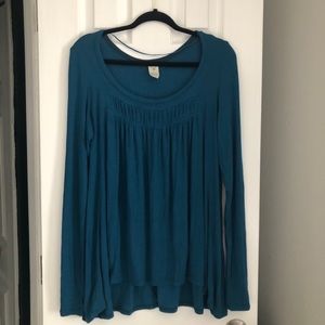 We The Free swing top